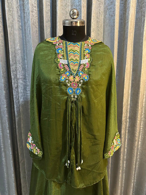 DESIGNER PLAIN RAYON SIDE ZARI EMBROIDERED LONG KAFTAN PALAZZO