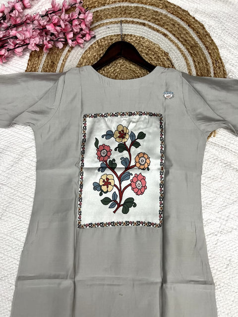 Embroidery Viscose Chanderi Kurti And Pant With Lagdi Satin dupatta