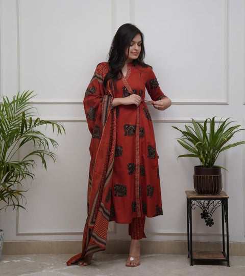 BEAUTIFUL PRINTED COTTON KURTI SUIT