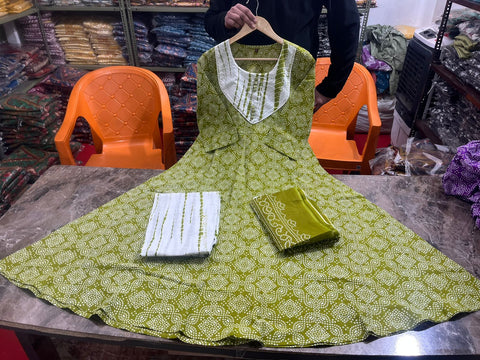 Chiffon Bandhani Printed Anarkali Gown with Dupptta