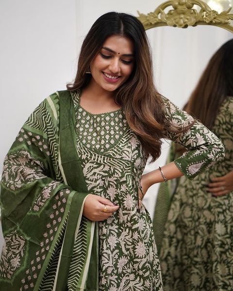 HEAVY COTTON ANARKALI SALWAR SUIT