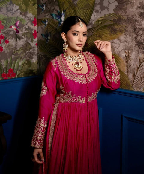 Calmna Pink Saiba Rani Angular Gotapatti Suit
