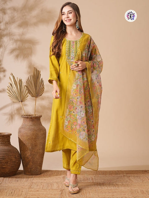 New Chanderi Silk Kurtis Pant And Dupatta Suit