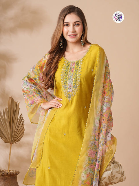 New Chanderi Silk Kurtis Pant And Dupatta Suit