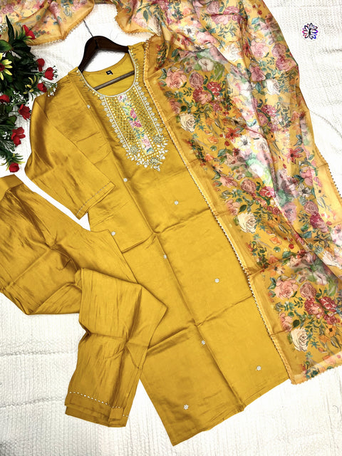 New Chanderi Silk Kurtis Pant And Dupatta Suit
