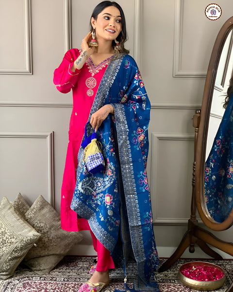 New Designer Party Wear Look Affordable Stylish Suit