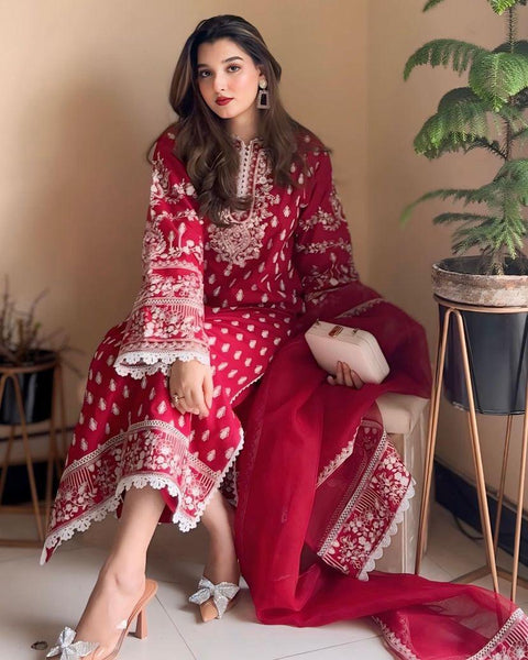 Special Naira Embroidered Comfortable Suit Dupatta Set