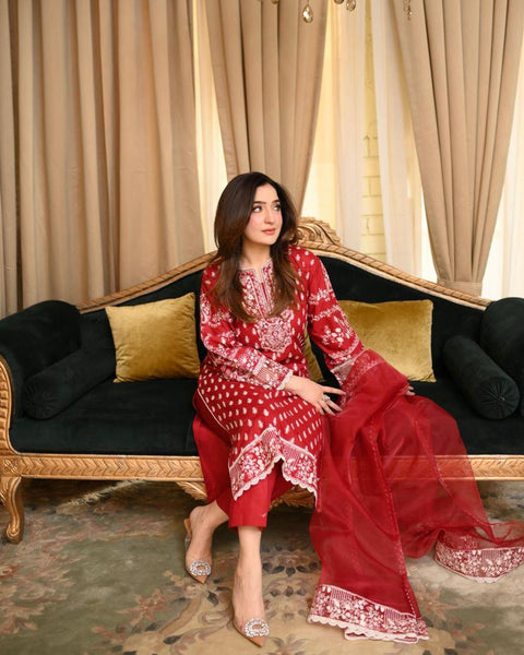 Special Naira Embroidered Comfortable Suit Dupatta Set