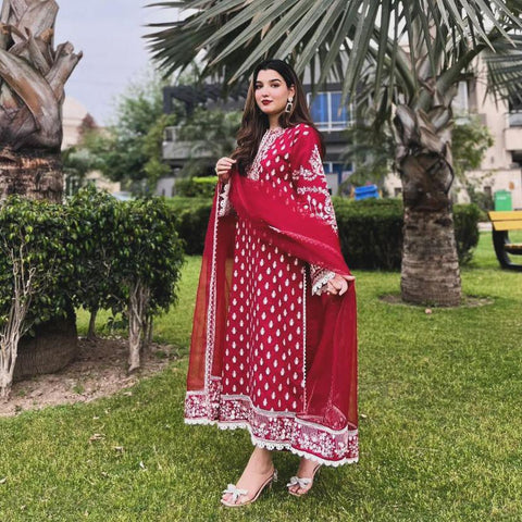 Special Naira Embroidered Comfortable Suit Dupatta Set