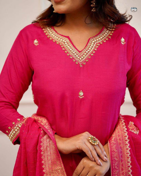 NEW BEUTIFUL HEAVY FULLY STITCHIED SUIT SET