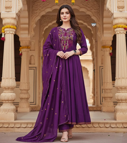 Viscose Chanderi Embroidered Kurti Set with Dupatta Festive Ethnic Wear Collection