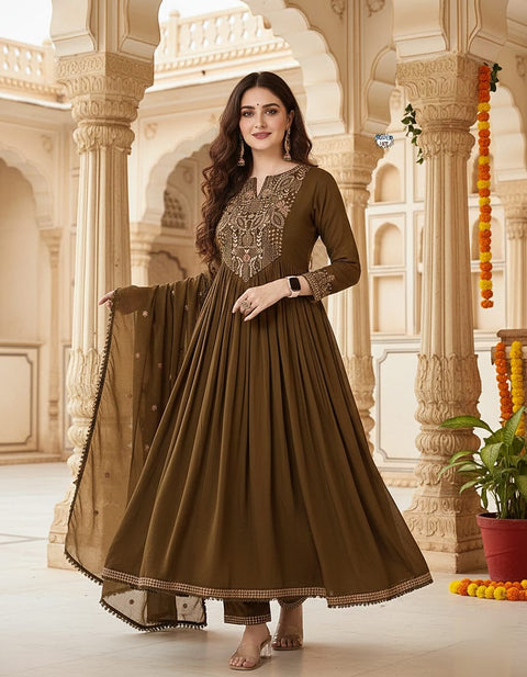 Viscose Chanderi Embroidered Kurti Set with Dupatta Festive Ethnic Wear Collection