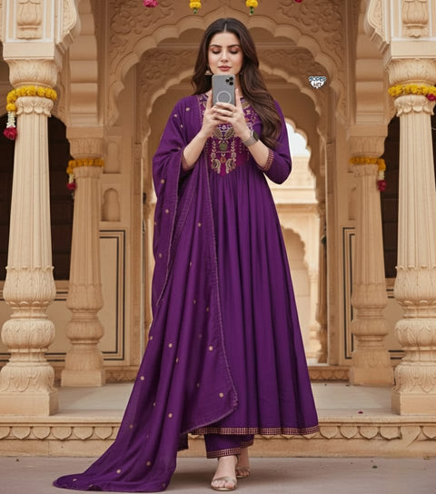 Viscose Chanderi Embroidered Kurti Set with Dupatta Festive Ethnic Wear Collection