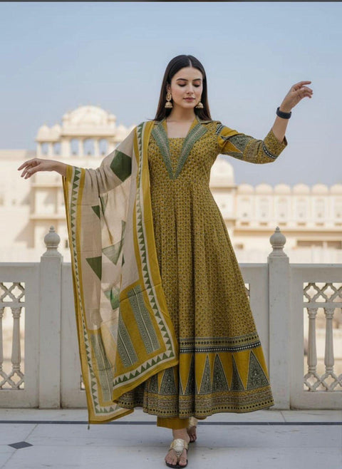 Women’s Traditional Kurti with Dupatta Collection