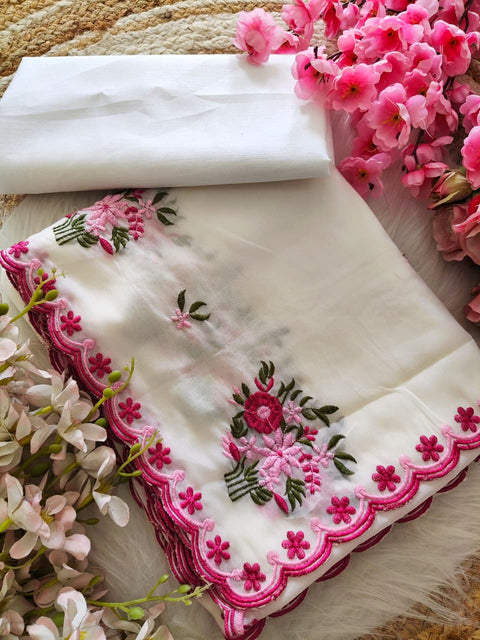 Designer Georgette Saree with Embroidered Border