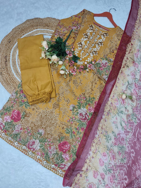 Elegant Pakistani Print Kurti Set with Embroidery Work