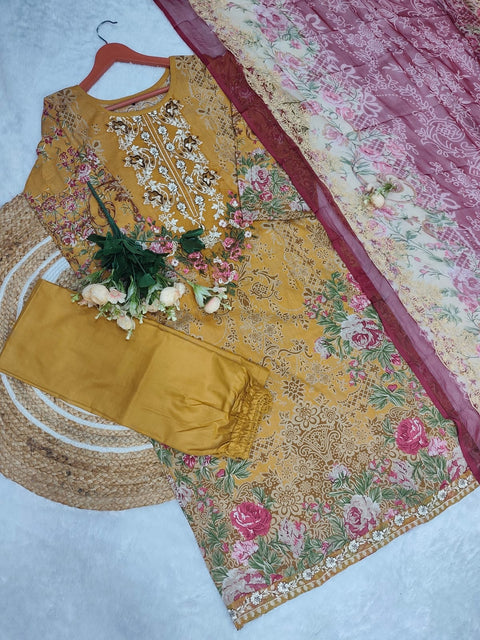 Elegant Pakistani Print Kurti Set with Embroidery Work