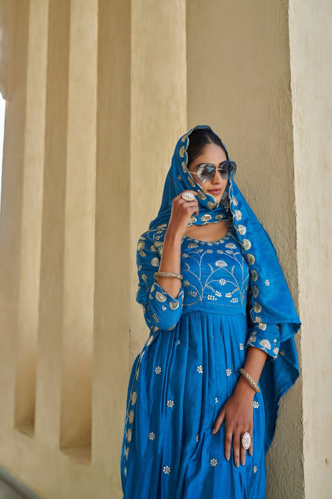 Chikan Kari Cotton Kurti And Georgette Sarara Suit
