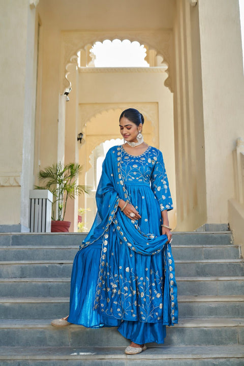 Chikan Kari Cotton Kurti And Georgette Sarara Suit