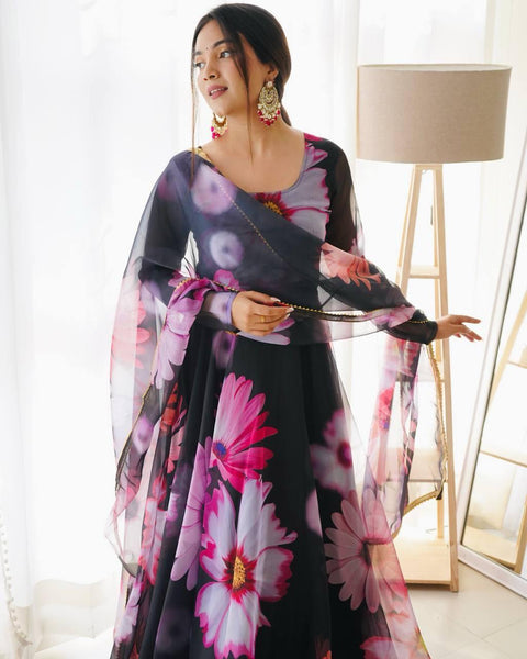 Stylish Desginger Comfortable Fit Daily Wear Printed Georgette Anarkali gown