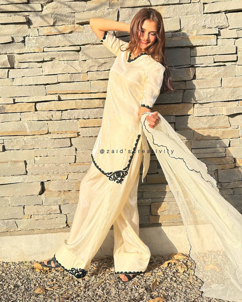 NEW ĐĚSIGNER PARTY WEAR TOP AND PANT WITH FANCY DUPPATA