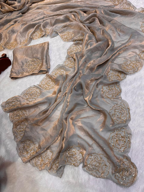 New  trending Handwork Designer Saree