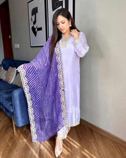 Lavender Fresh Crepe Salwar Suit With Digital Print Dupatta Ready to Wear