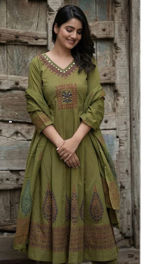 New Pure Cotton discharge print kurti with pant and mulmul printed dupatta