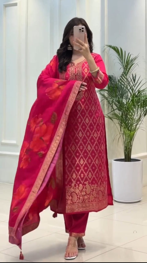 New Beautiful Banarasi  Silks SuitKURTI PENT DUPPTA FULL SET