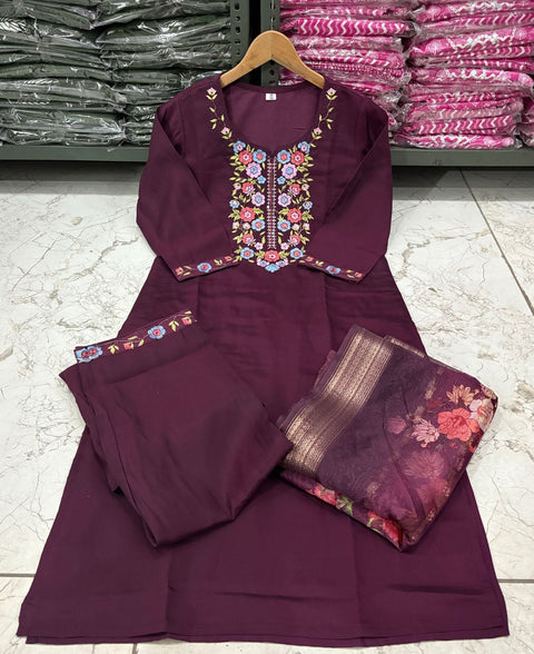 New Featuring Fully Elegant Roman silk Suit Set