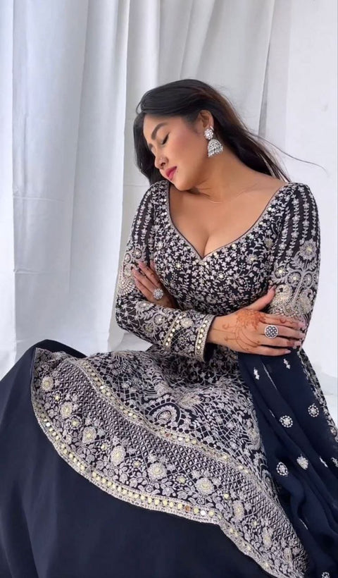 New premium FOX GEORGETTEEMBROIDERY SIQUNCE AND MIRROR LEHANGA