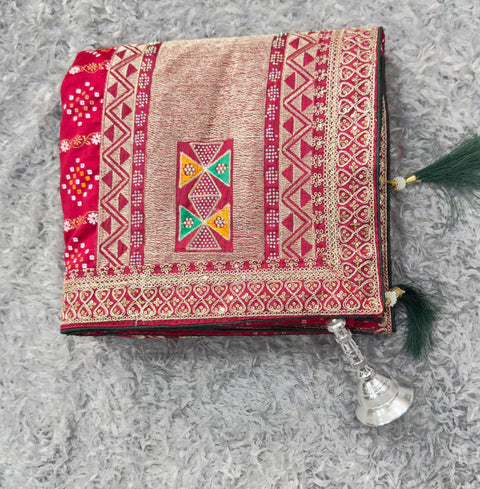 New SUPERHIT DESIGN HEAVY AND VICHITRA CP CLOTH WITH FOIL PRINT EMBROIDERY THREAD saree