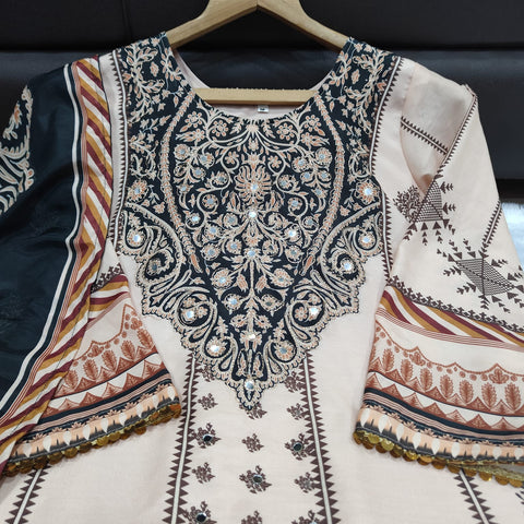 New Arrival  Premium Pakistani Maslin Suit