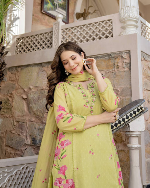 New Premium Chanderi Silk Butti Fully Stitched Kurta And Pant & Dupatta Set