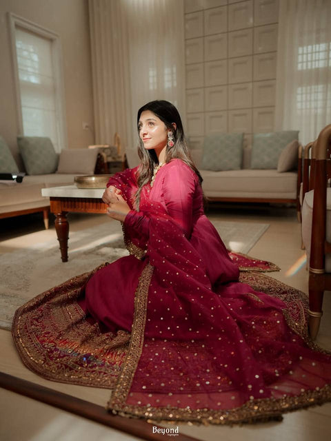 New PREMIUM READYMADE ANARKALI
SUIT SET