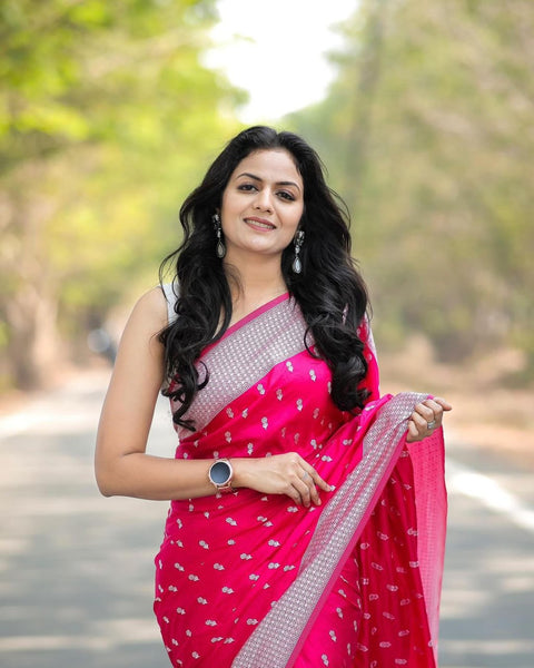 New gorgeous Solid Jacquard weave  perfect look Banarasi Soft Silk Saree