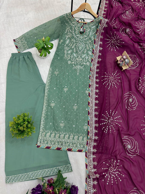 NEW LAUNCHING 3 PIECES KURTI, PENT & DUPATTA