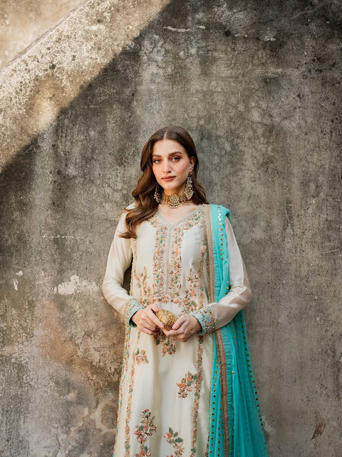 New  Designer Party Wear Look Pur Gmy Silk Top Plazzo & Dupatta Set