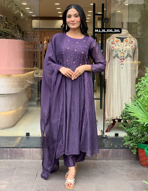 New kurta set with Cotton Pant & Malmal Dupatta with tier pattern