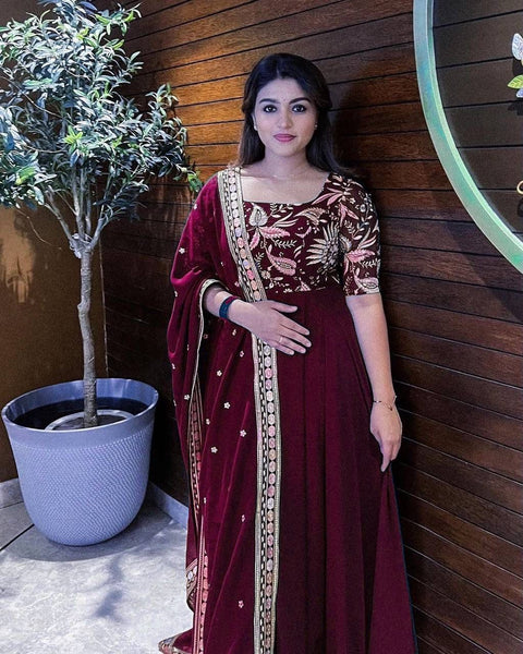 NEW  PRESENTING DESIGNER  SEQUINS EMBROIDERED ANARKALI GOWN