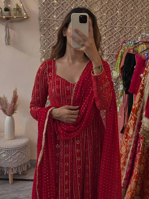 New Lakhnavi Embroidered Work Anarkali Suit Set  SET