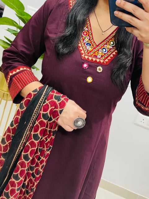 New Beautiful MUSLIN RAYON SLUB PAIR OF TOP-BOTTOM & DUPATTA