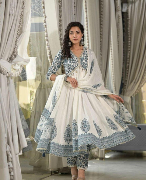 New Stylish Alia Cotton Flair kurti with pant and malmal dupatta