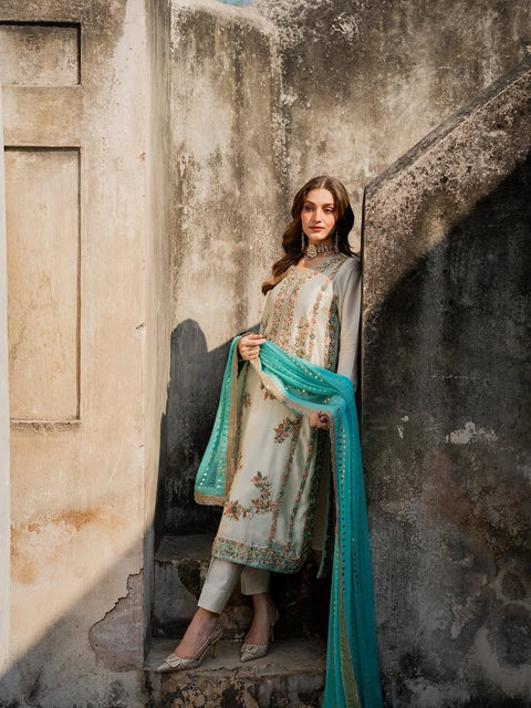 New  Designer Party Wear Look Pur Gmy Silk Top Plazzo & Dupatta Set