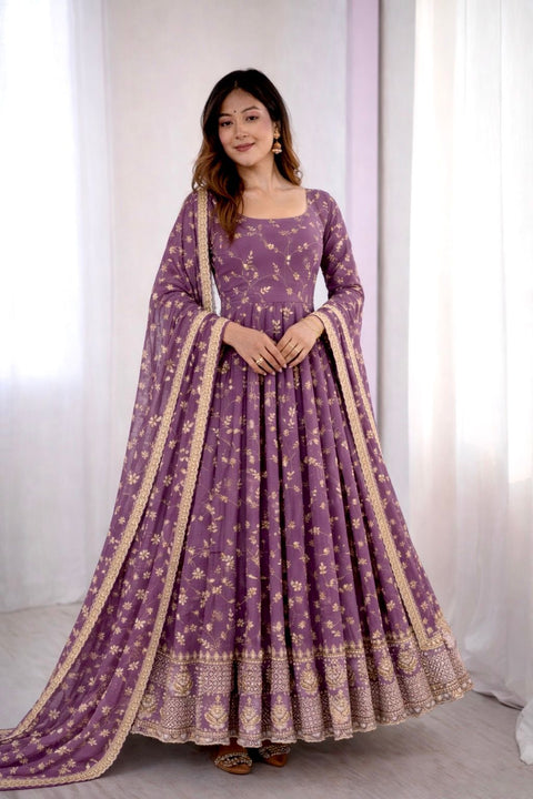 New Design Trending Fox Georgette Gwon and Pent and dupatta