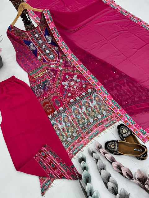 NEW DESIGNER HEAVY FUAX GEORGETTE DIGITAL PRINT HAND WORK FANCY SALWAR SUIT