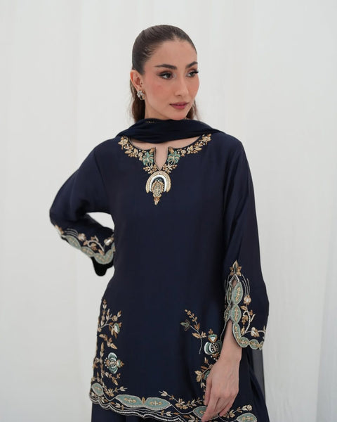 New premium Heavy Natural Crep Silk Heavy Bids Hand Work Embroidery Sequence Work Dress