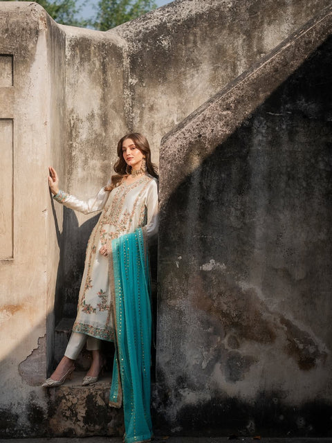 New  Designer Party Wear Look Pur Gmy Silk Top Plazzo & Dupatta Set