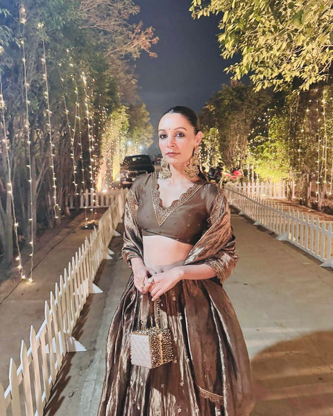 NEW DESIGNER WEDDING WEAR SEMI BRIDAL LEHENGA CHOLI