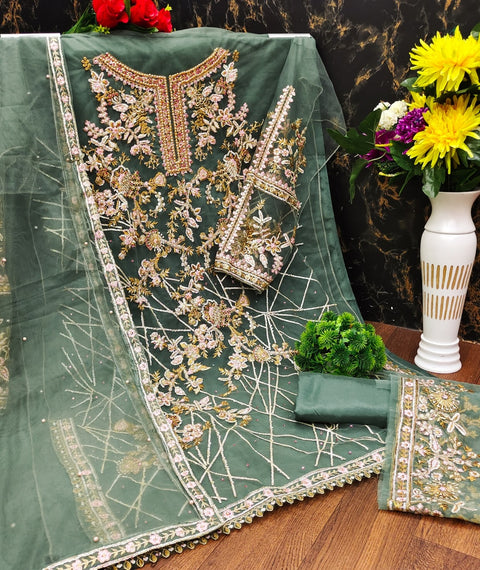 New Pakistani Design Embroidery Work With Diamond Work Dress